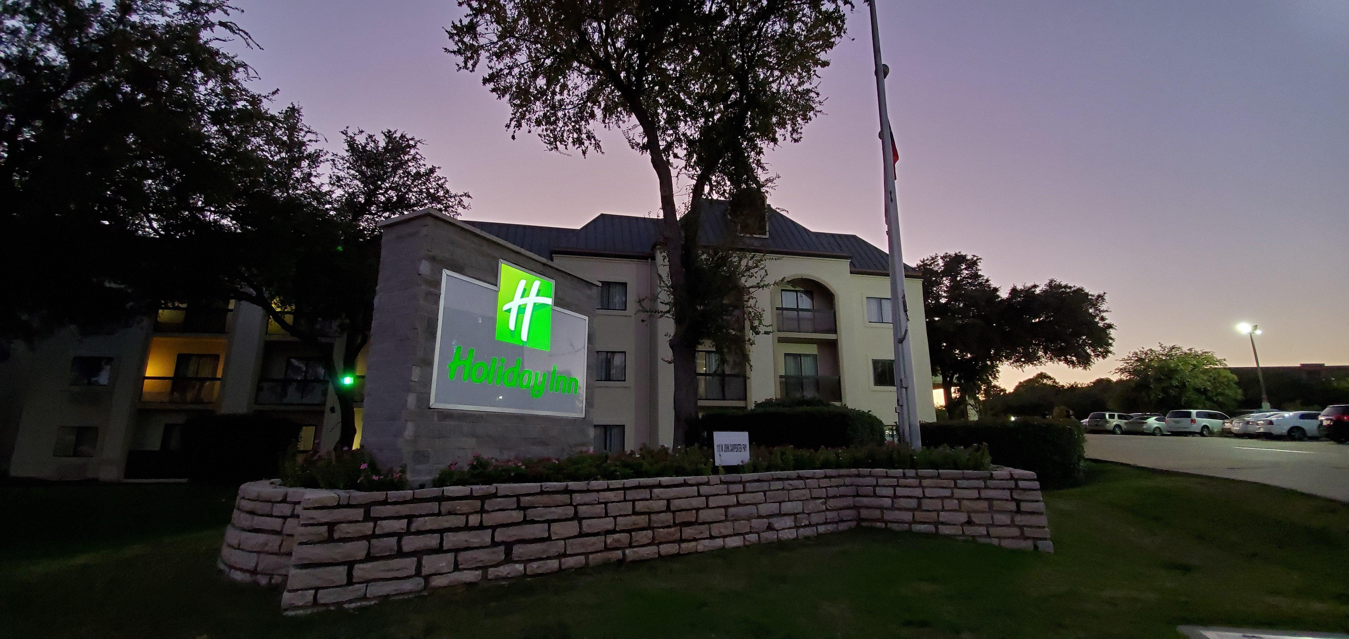 Holiday Inn Irving Las Colinas By Ihg Extérieur photo