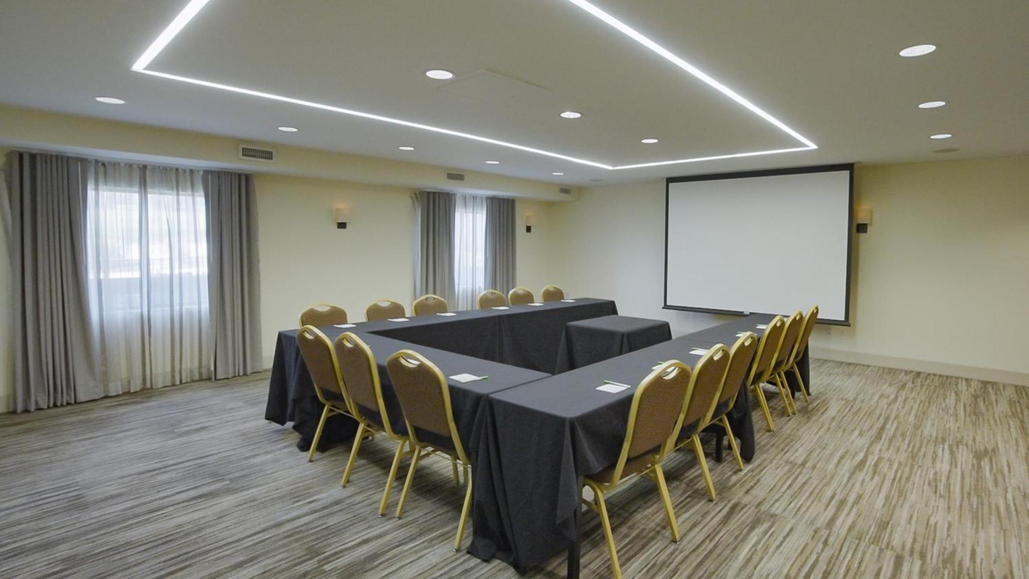 Holiday Inn Irving Las Colinas By Ihg Extérieur photo