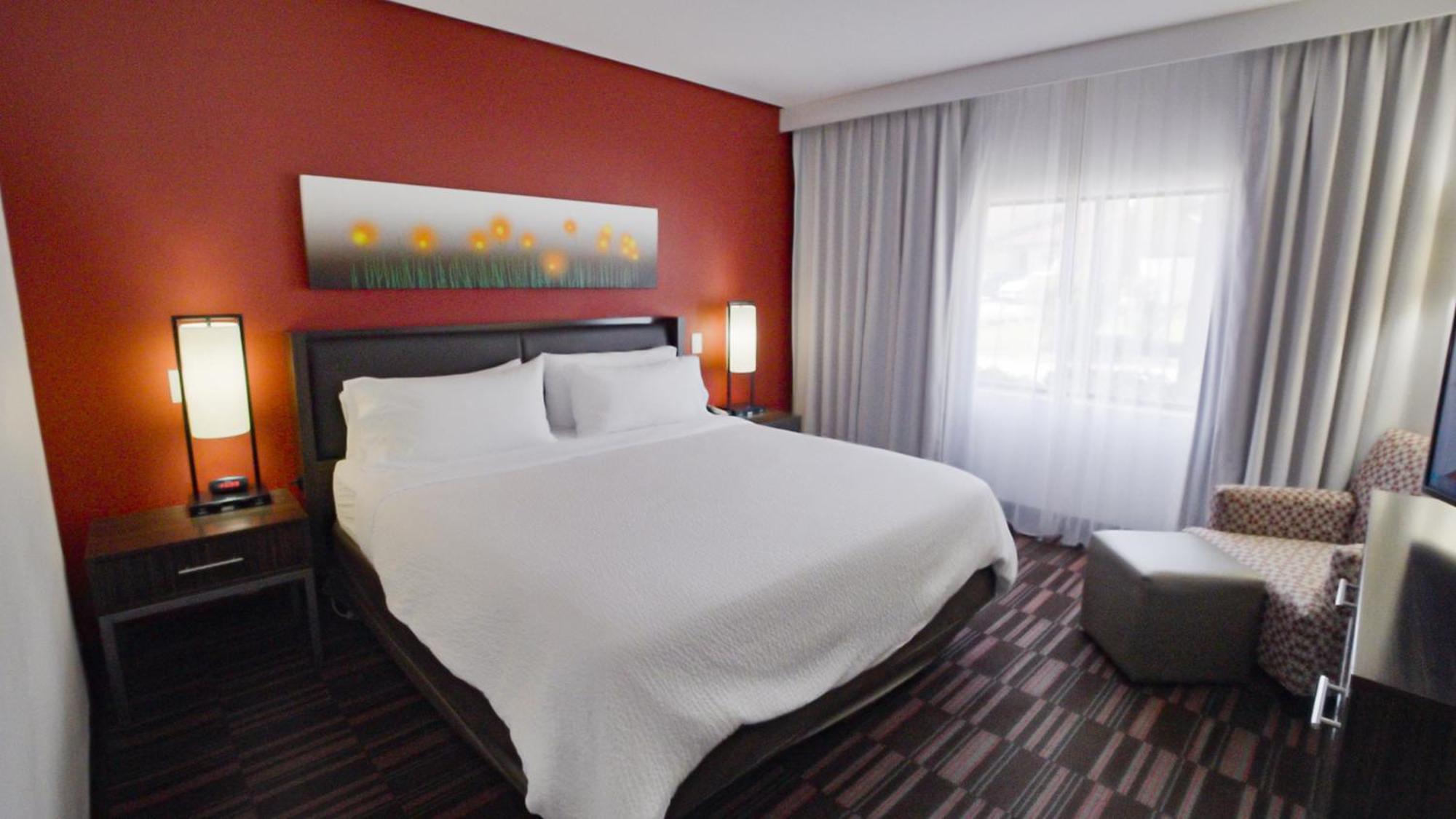 Holiday Inn Irving Las Colinas By Ihg Extérieur photo