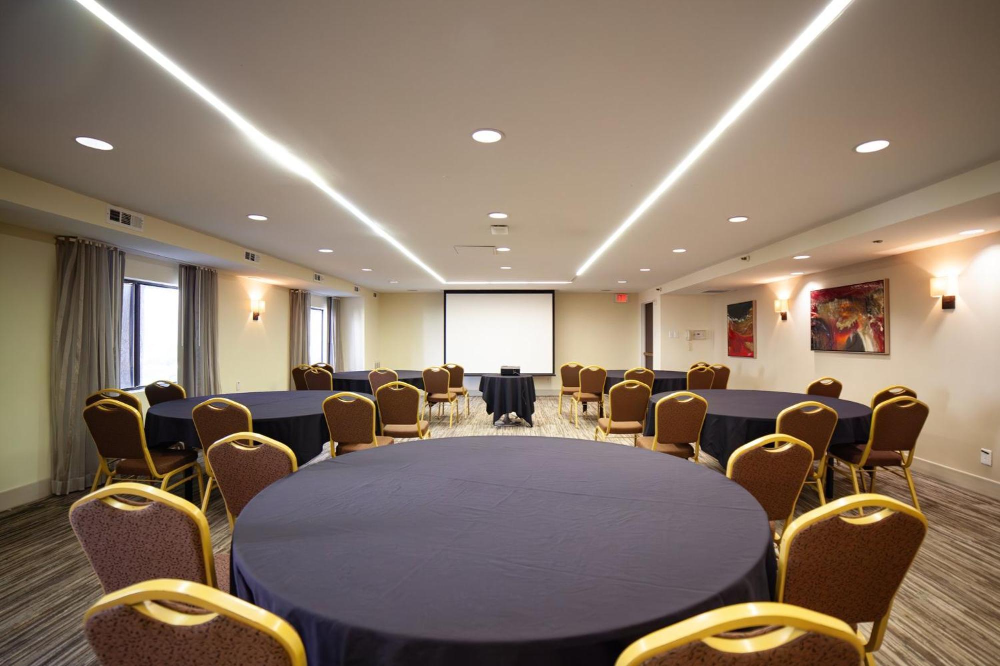 Holiday Inn Irving Las Colinas By Ihg Extérieur photo